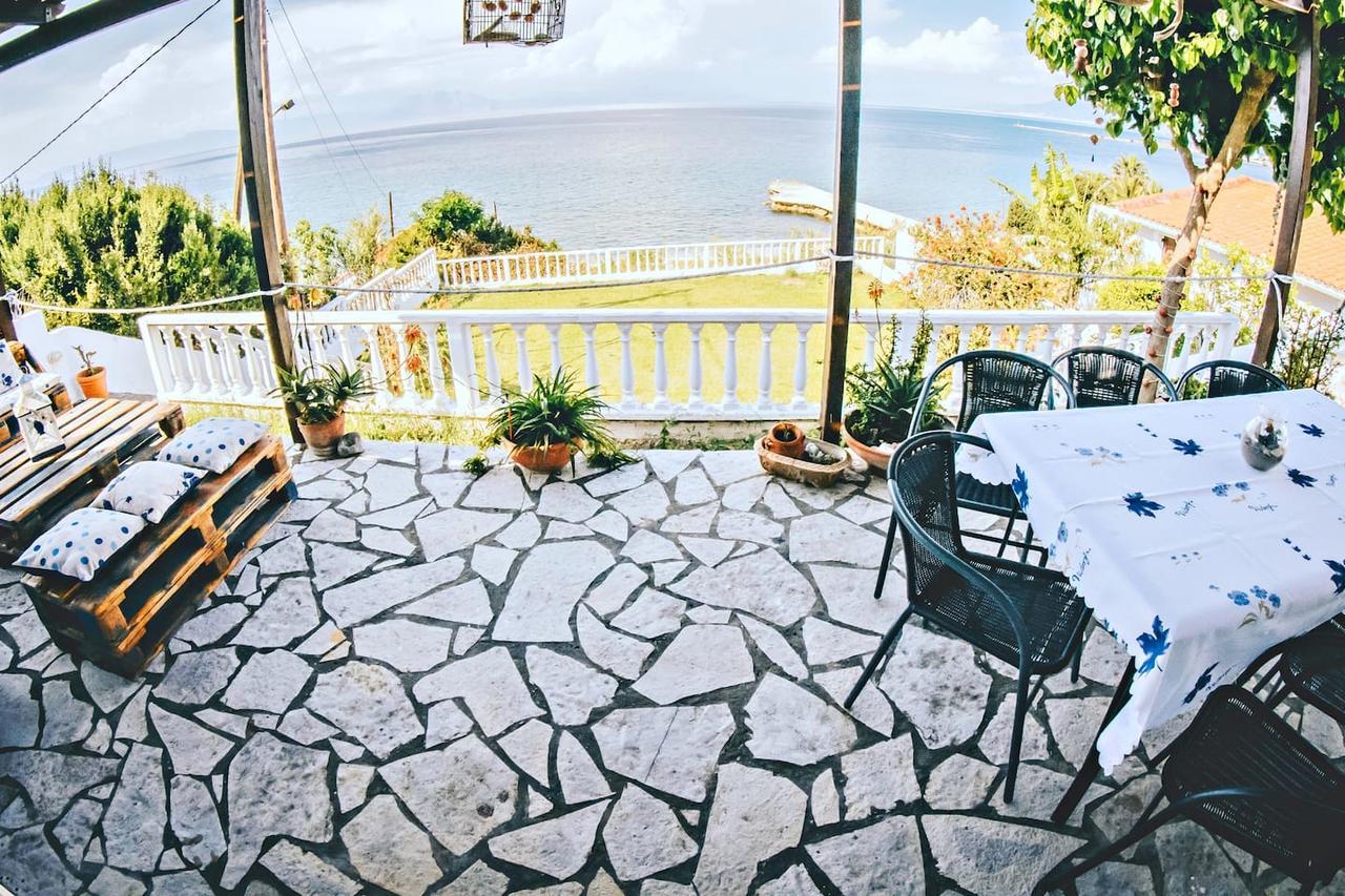 Villa Galanis By The Sea Niforeika Luaran gambar